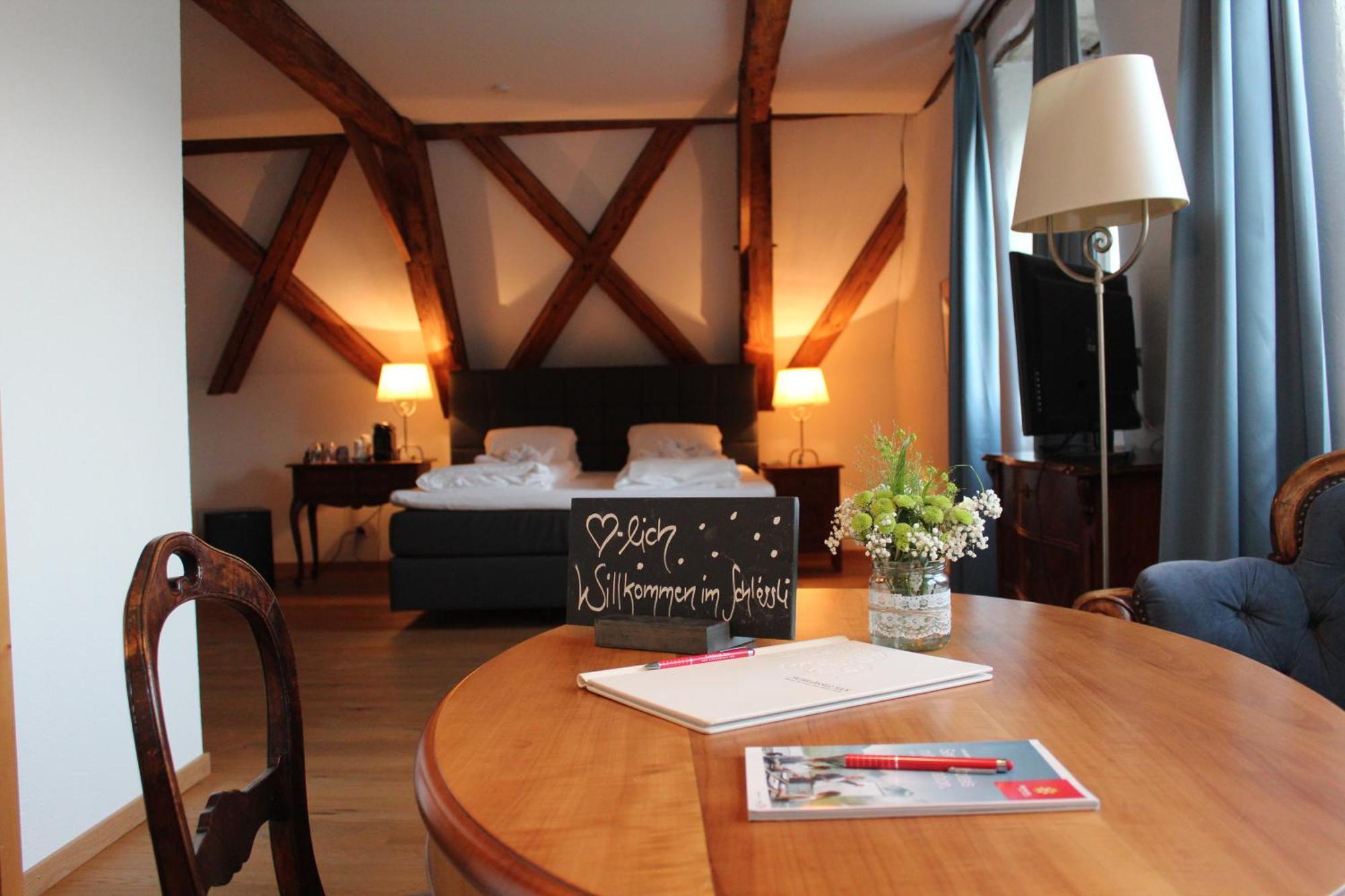 Hotel Restaurant Schloessli Sax Екстер'єр фото